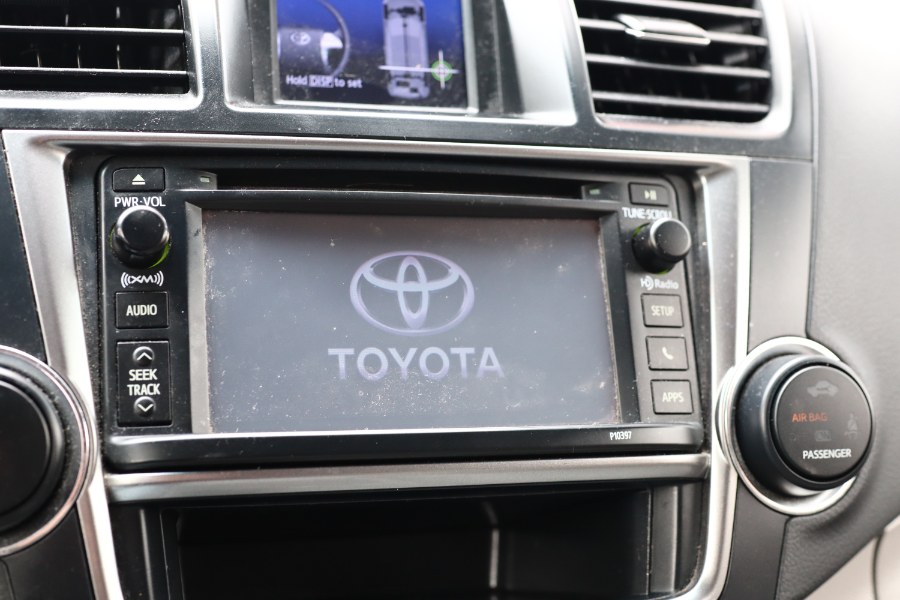 Vehicle image 36 of 59