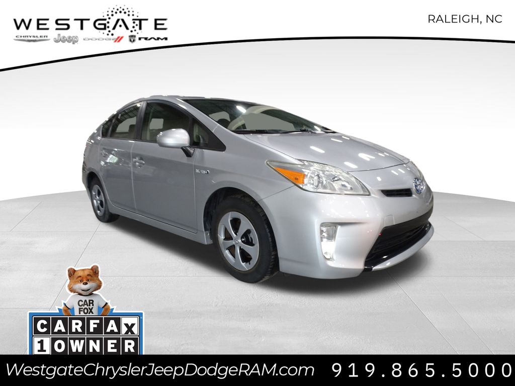 Vehicle image 3 of 35