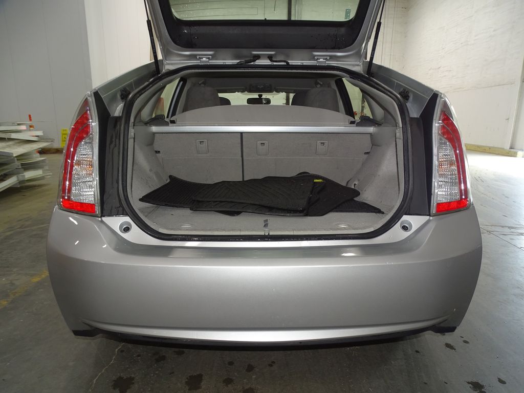 Vehicle image 11 of 35