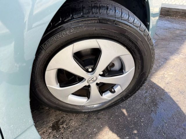 Vehicle image 46 of 47