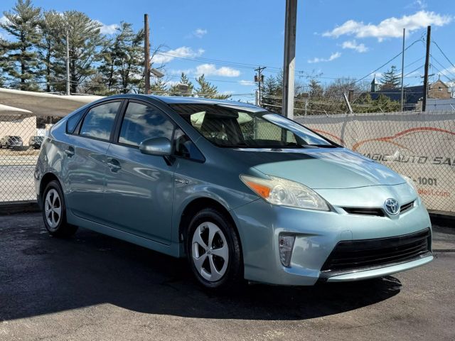 Vehicle image 6 of 47