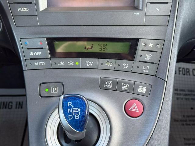 Vehicle image 29 of 47