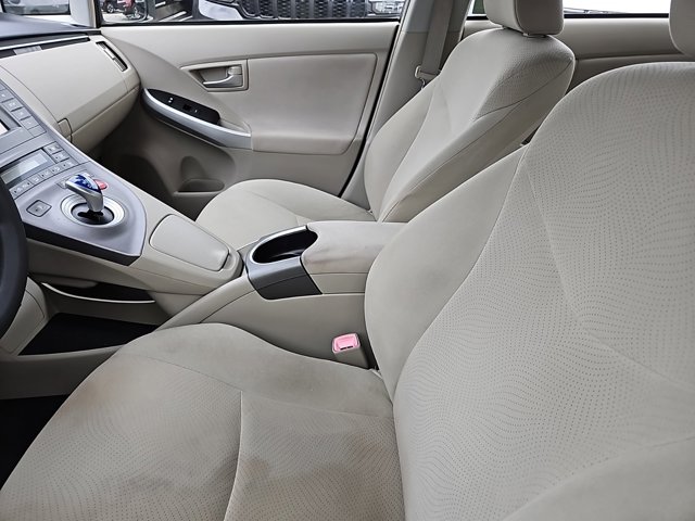 Vehicle image 7 of 11