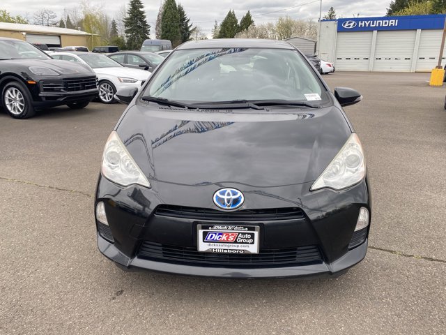 Vehicle image 2 of 25