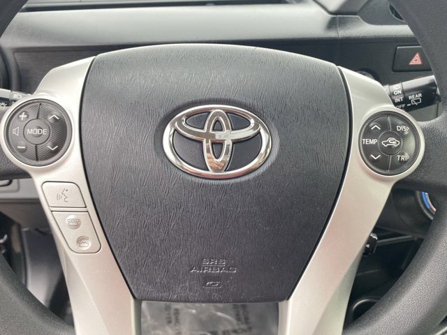 Vehicle image 18 of 25