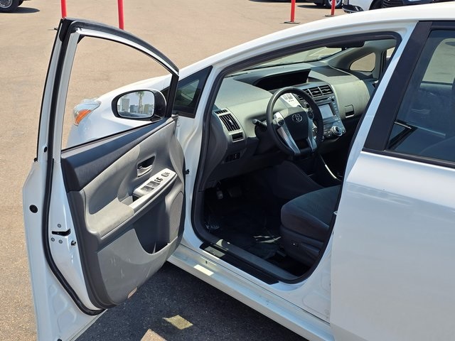 Vehicle image 19 of 38