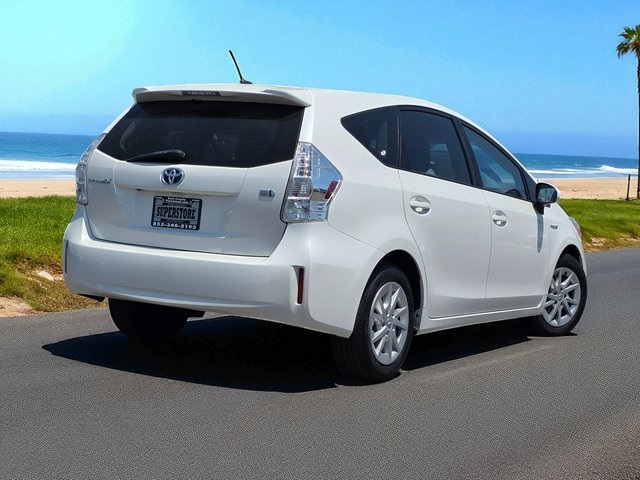 Vehicle image 5 of 38