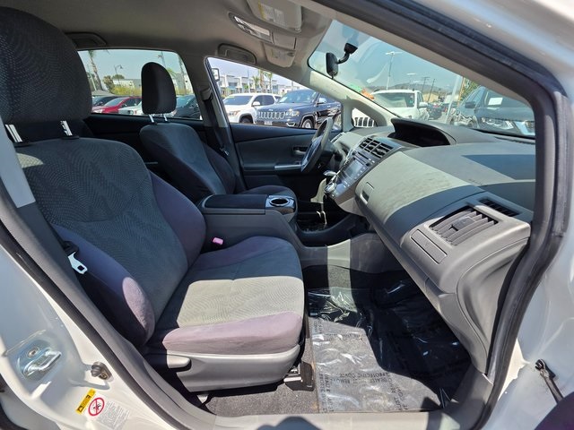 Vehicle image 14 of 38