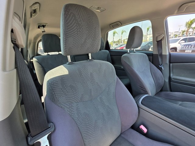 Vehicle image 12 of 38