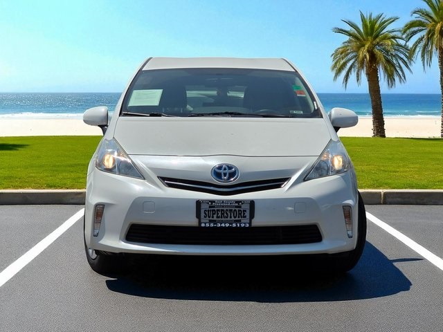 Vehicle image 2 of 38