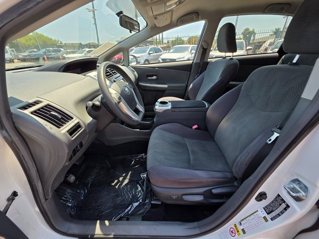 Vehicle image 17 of 38