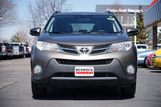 Vehicle image 3 of 27