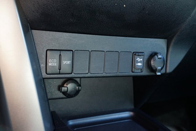 Vehicle image 27 of 27