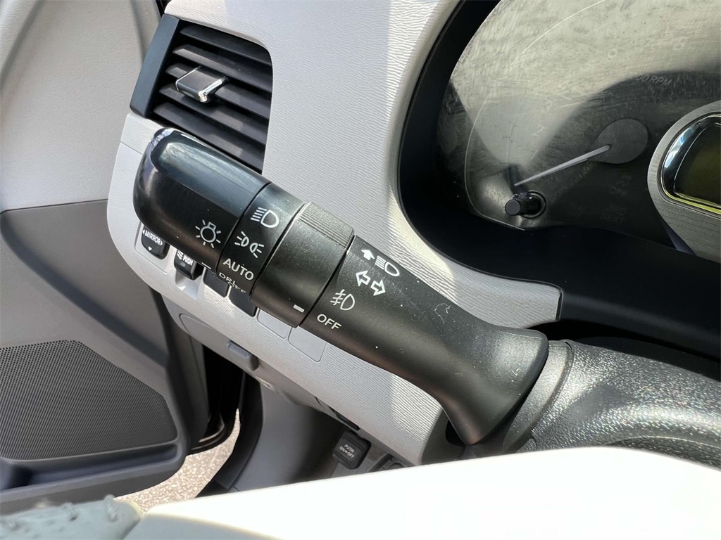 Vehicle image 36 of 37