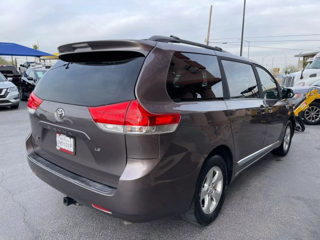 Vehicle image 5 of 20