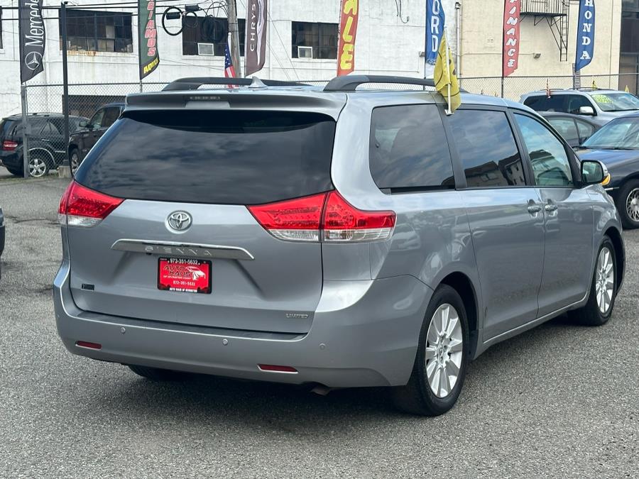 Vehicle image 5 of 48