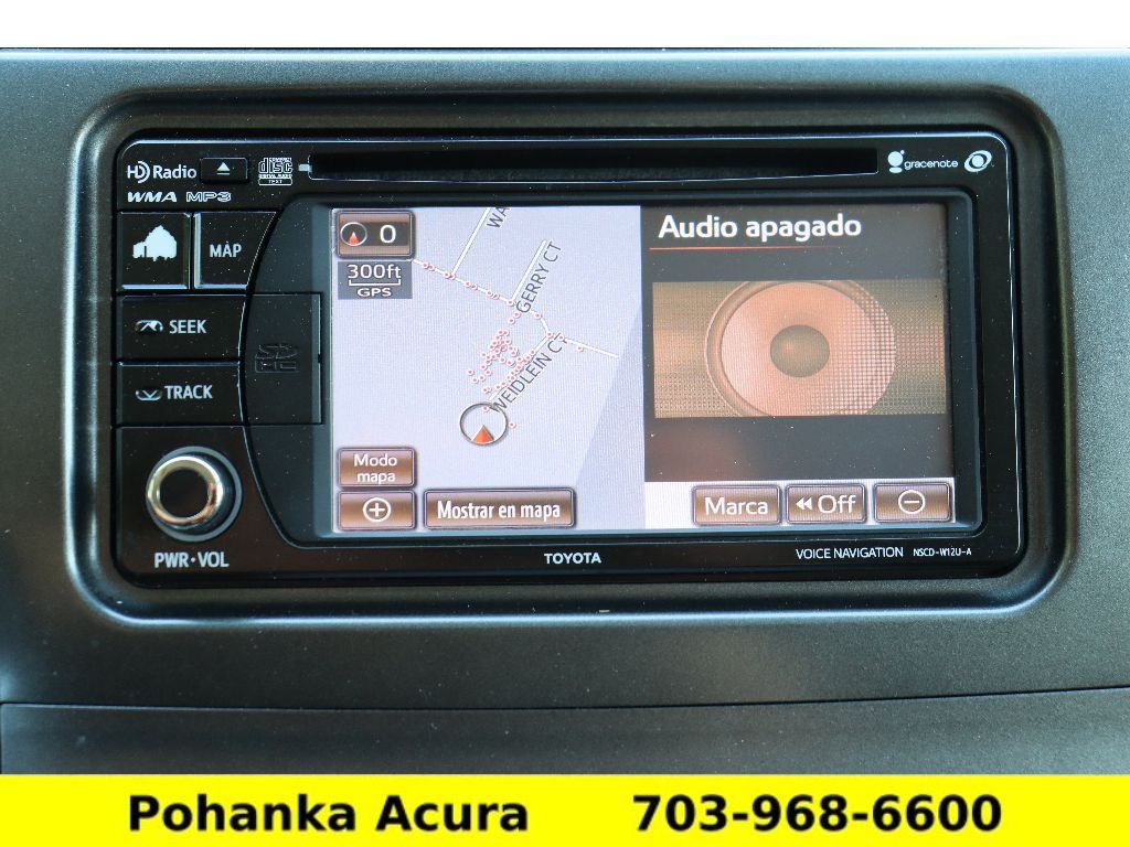 Vehicle image 18 of 43