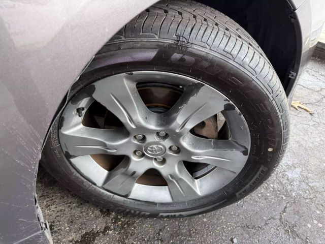 Vehicle image 47 of 48