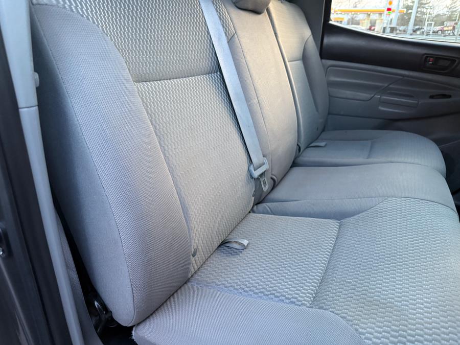 Vehicle image 22 of 37