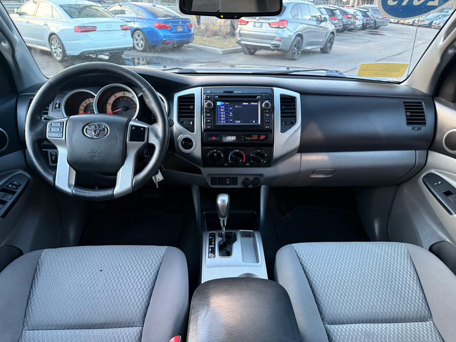 Vehicle image 24 of 37