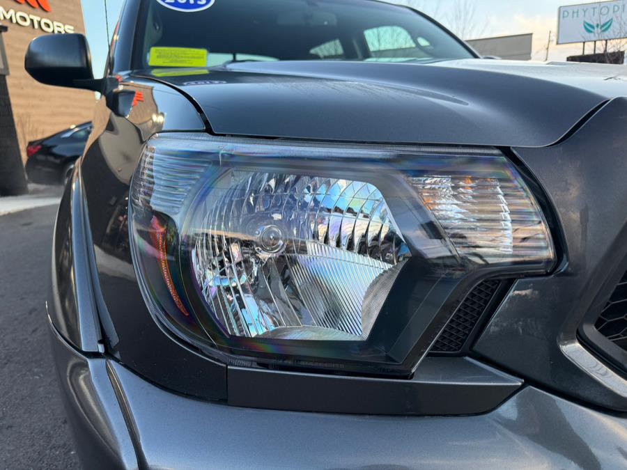Vehicle image 15 of 37