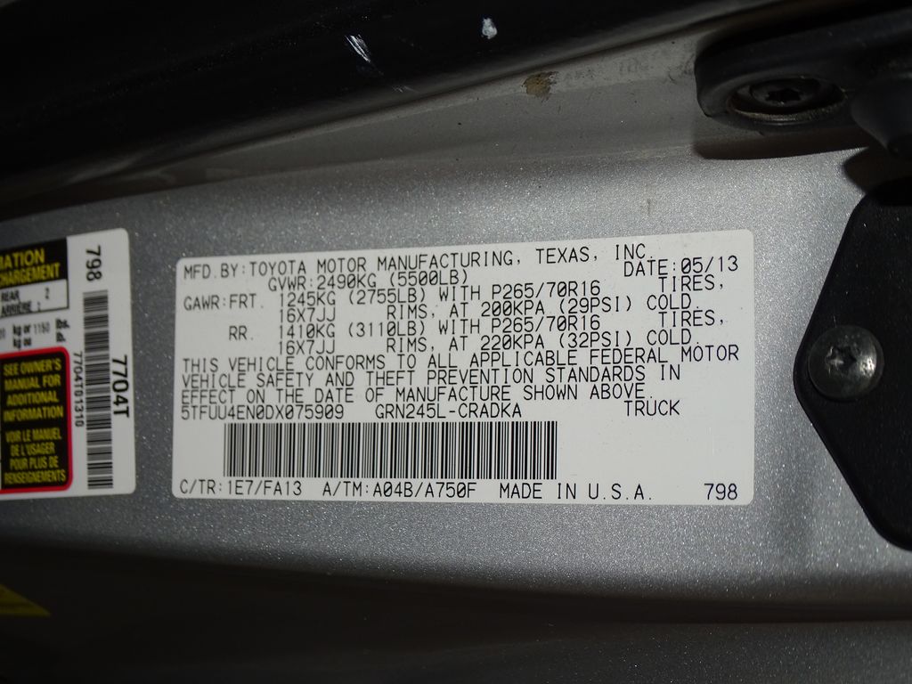 Vehicle image 14 of 34