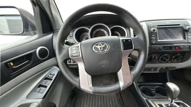 Vehicle image 23 of 31