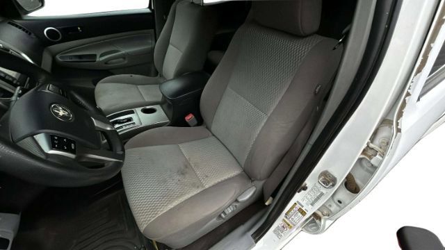 Vehicle image 16 of 31