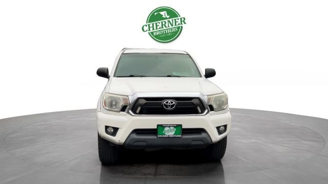 Vehicle image 2 of 31