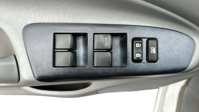 Vehicle image 25 of 31