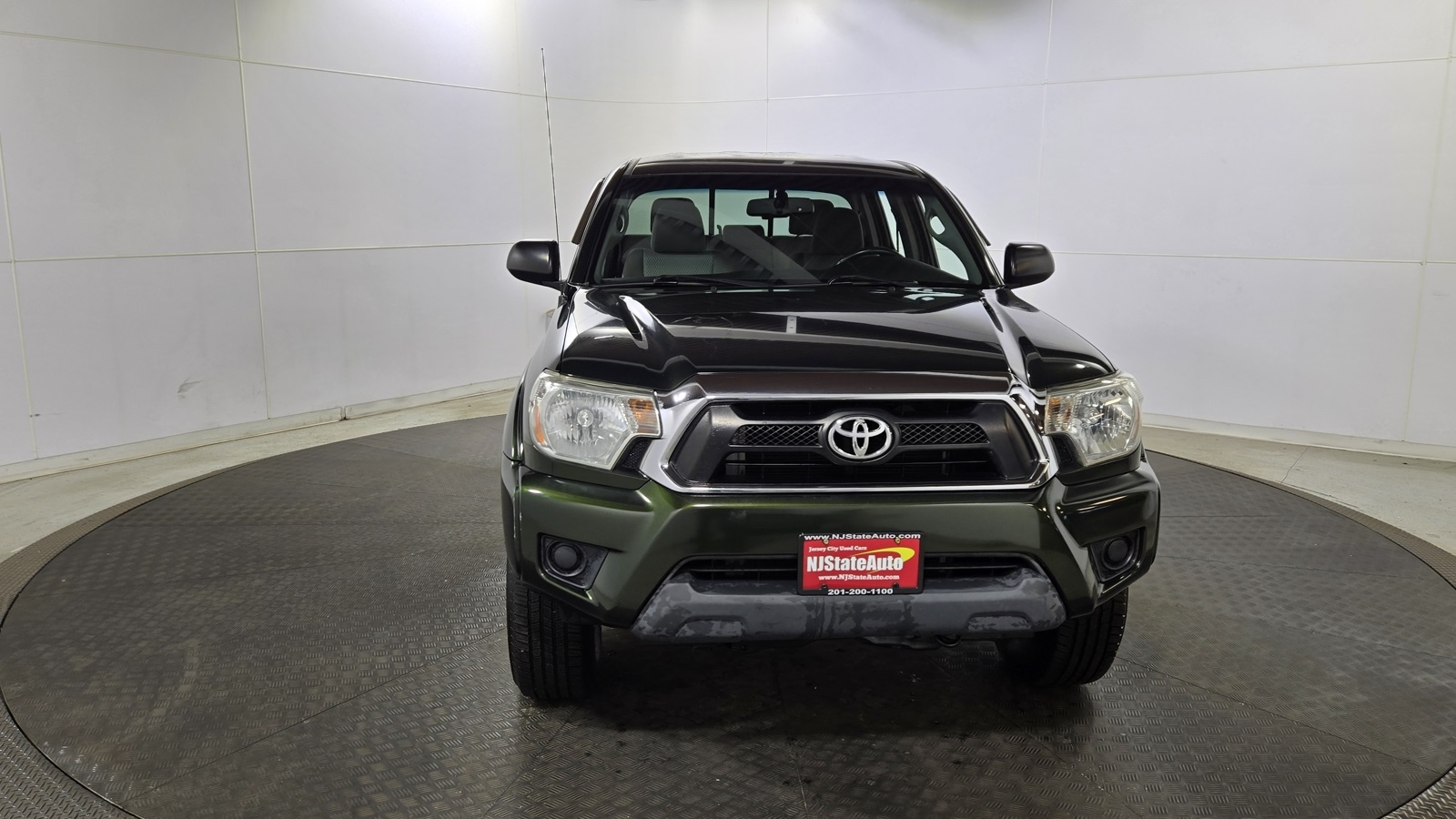 Vehicle image 2 of 40