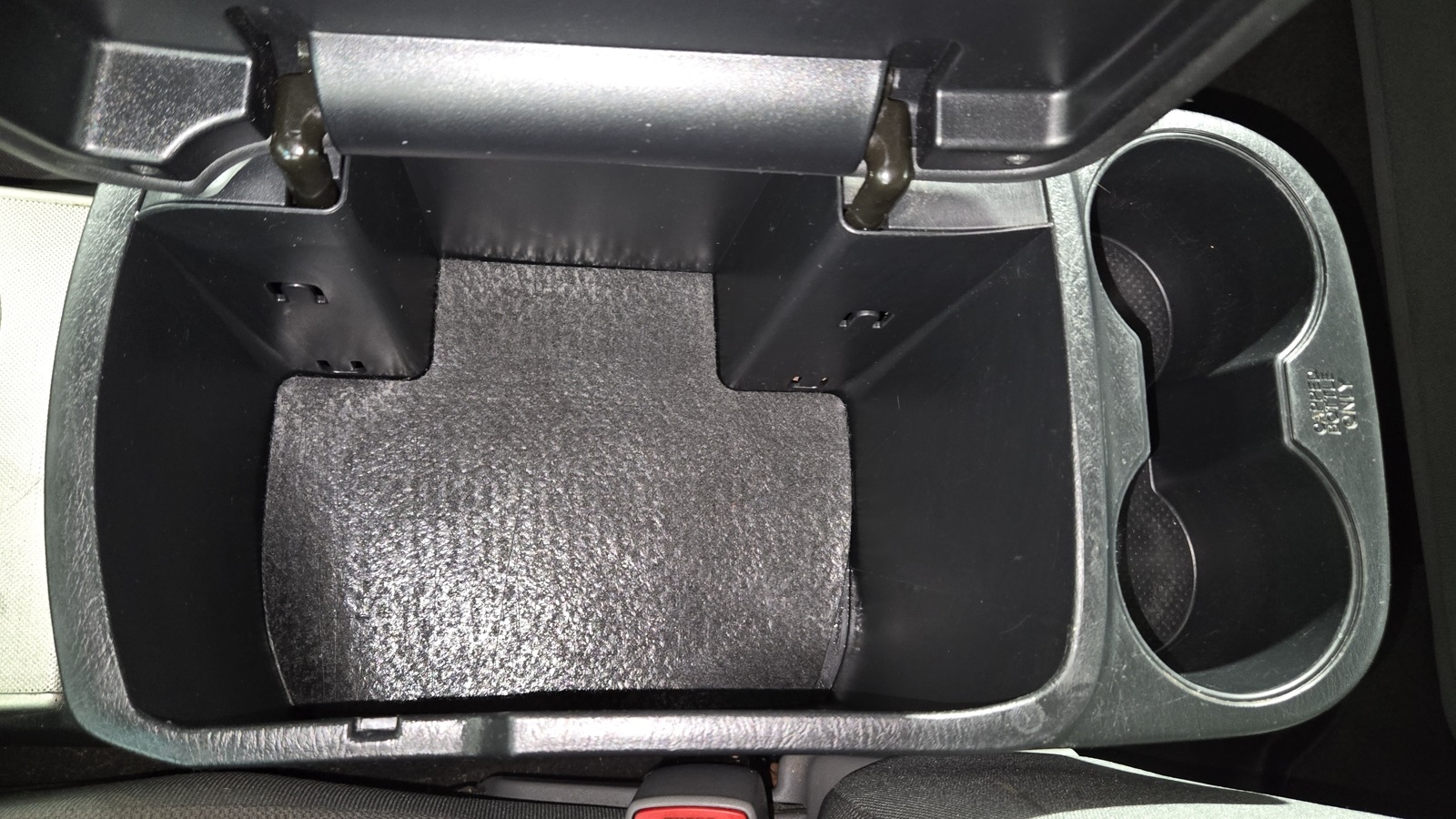 Vehicle image 17 of 40
