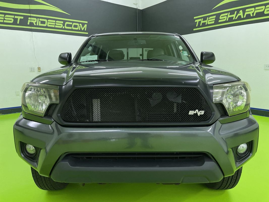 Vehicle image 4 of 28