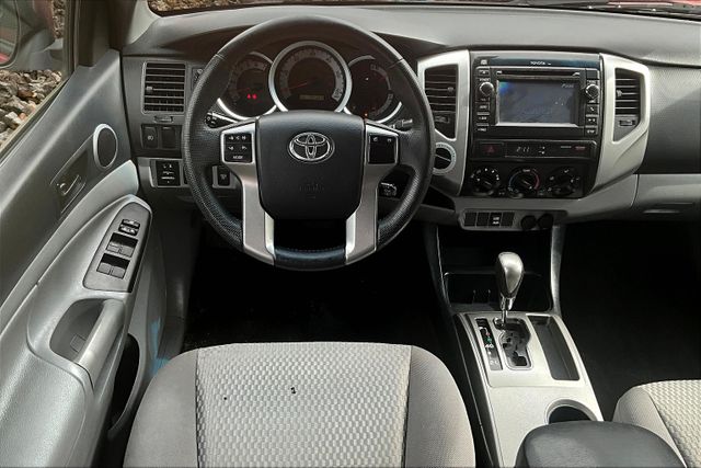 Vehicle image 7 of 34
