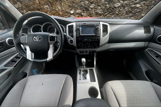 Vehicle image 15 of 34