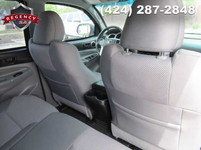 Vehicle image 39 of 61