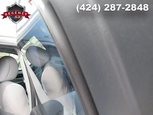 Vehicle image 20 of 61