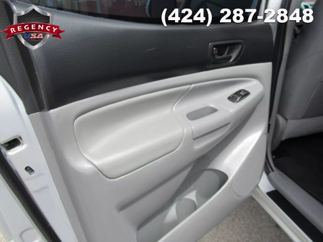 Vehicle image 14 of 61