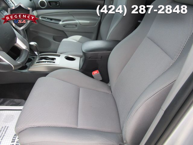 Vehicle image 26 of 61