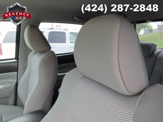 Vehicle image 10 of 61