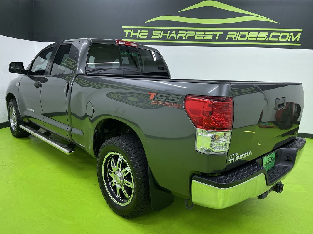 Vehicle image 5 of 27