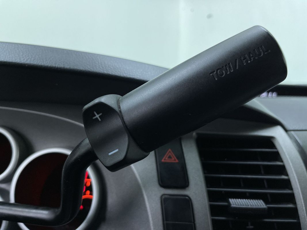 Vehicle image 22 of 27