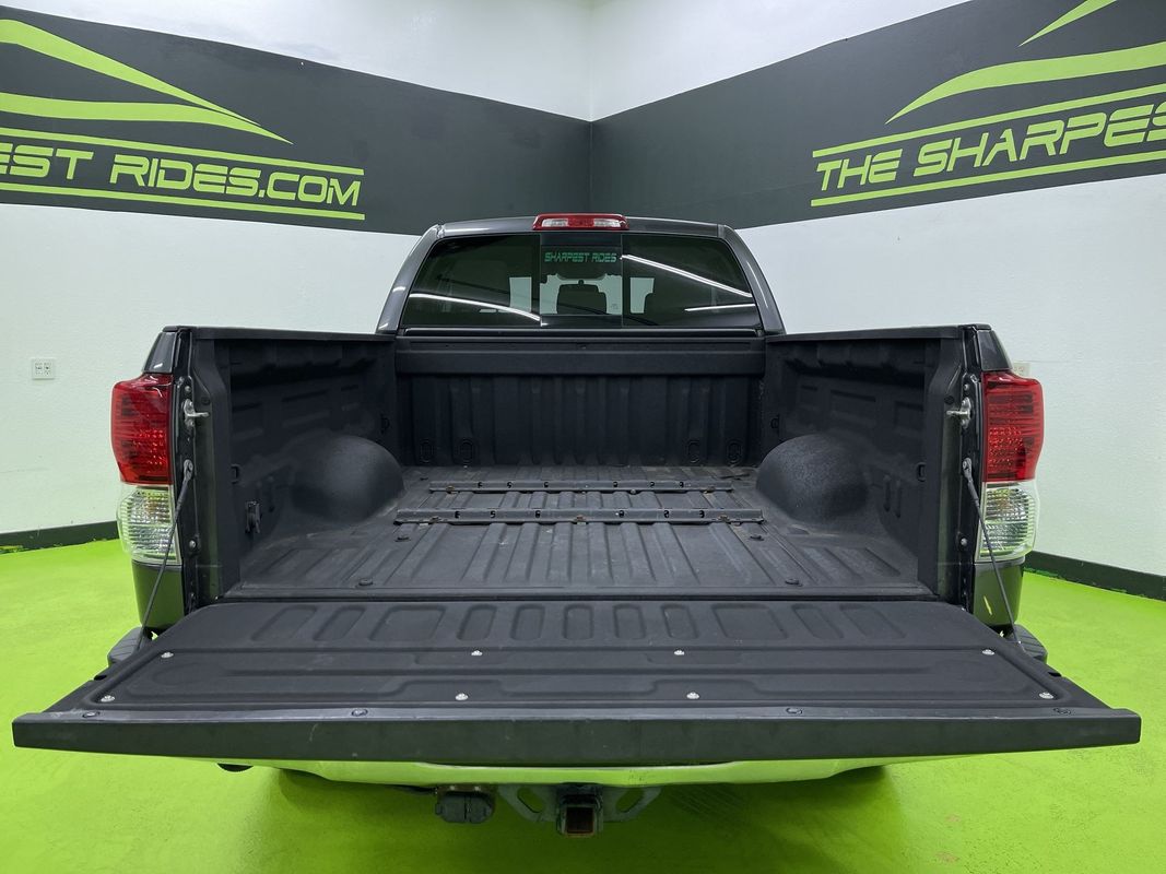 Vehicle image 9 of 27
