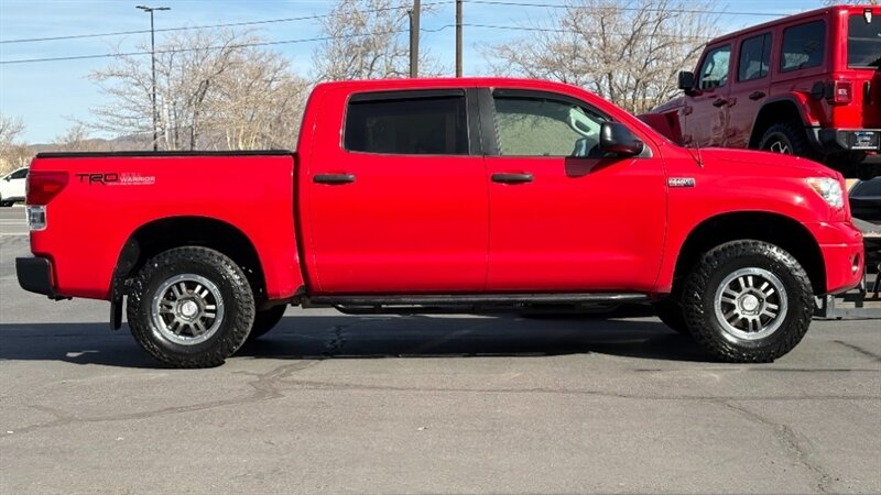 2013 Toyota Tundra Base Image 3 of 30
