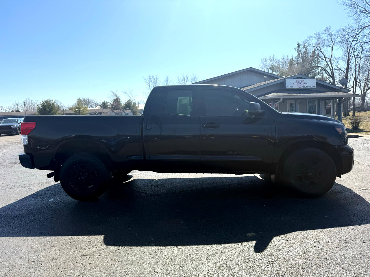 Vehicle image 20 of 41
