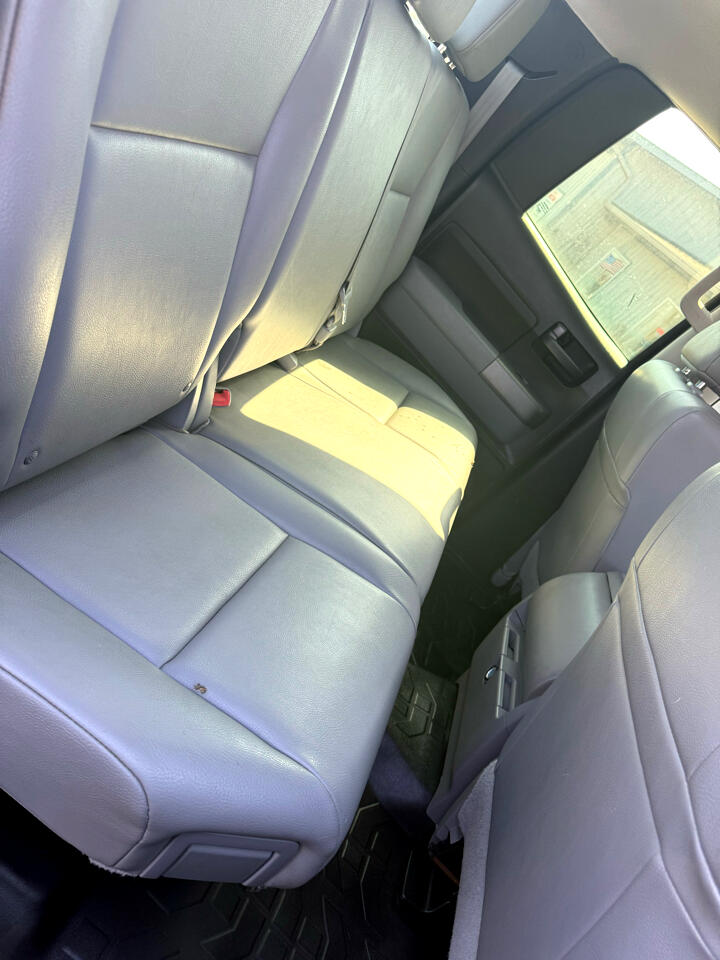 Vehicle image 26 of 41