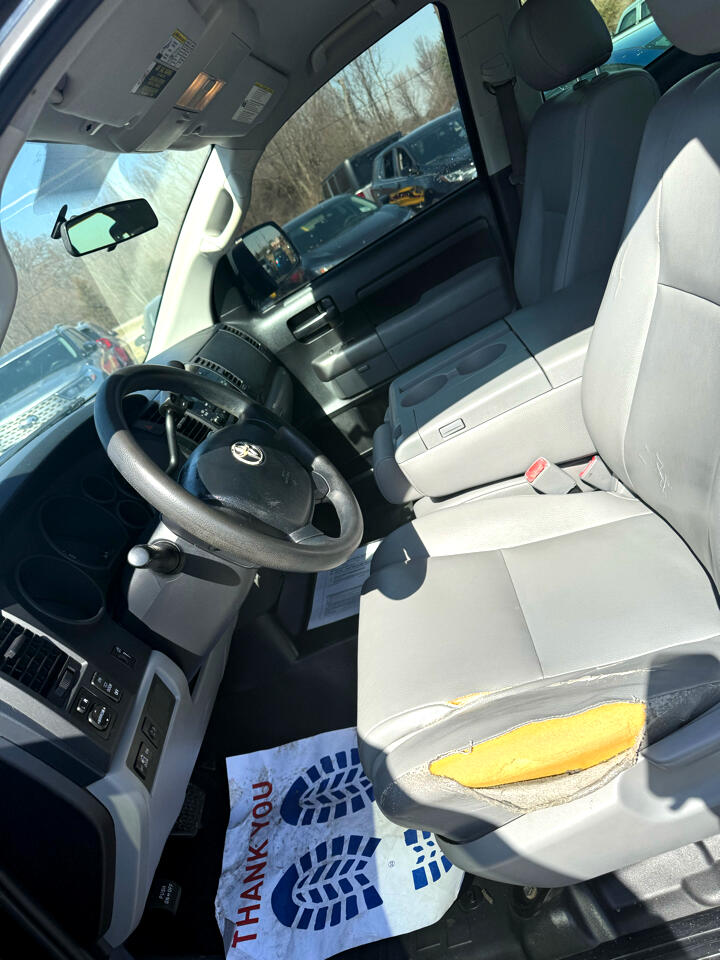Vehicle image 22 of 41