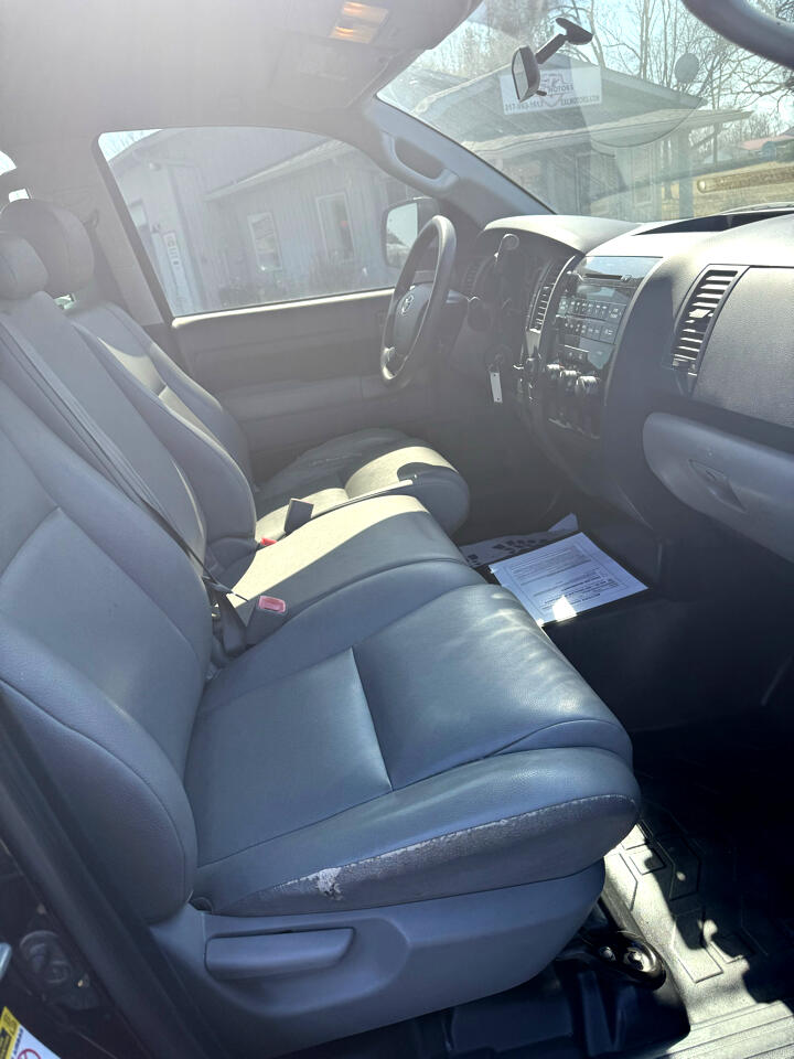 Vehicle image 29 of 41
