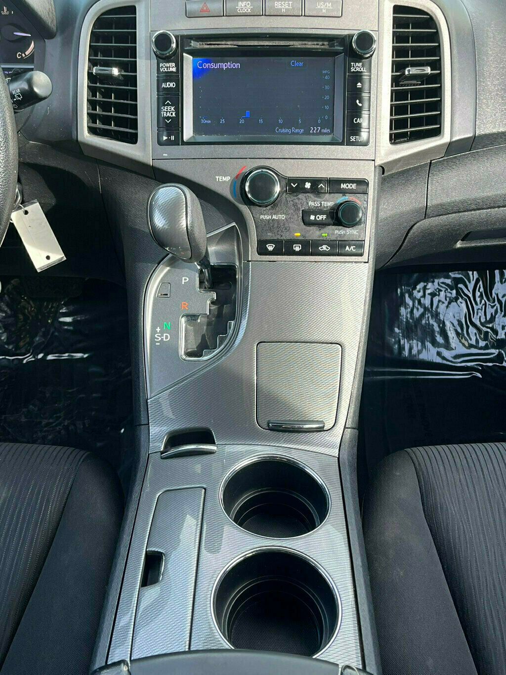 Vehicle image 29 of 46