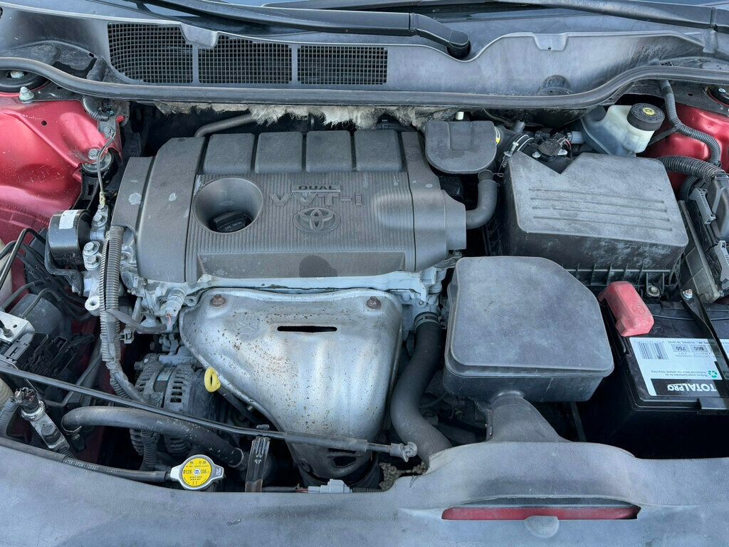 Vehicle image 23 of 46